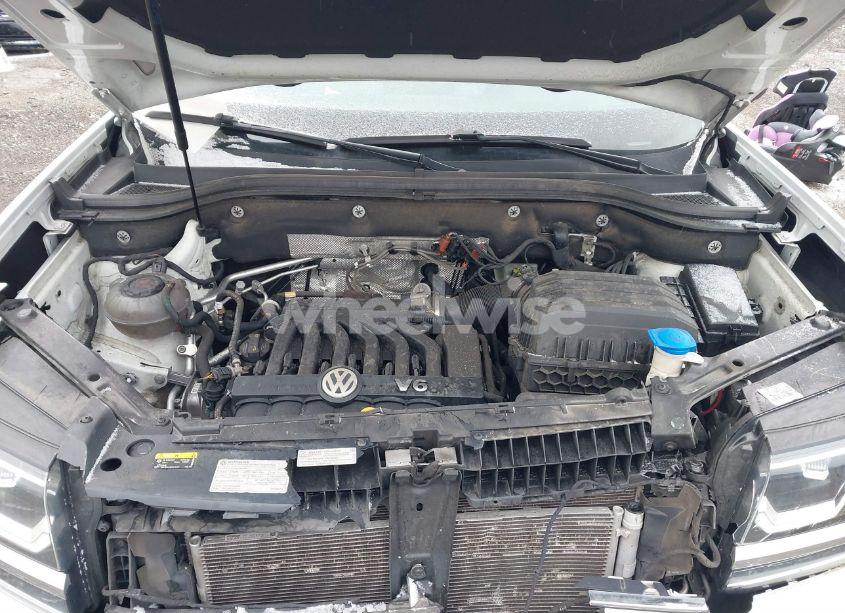 Photo 10 of 2019 Volkswagen Atlas 3.6L V6 SEL PREMIUM (VIN 1V2NR2CA2KC624152)