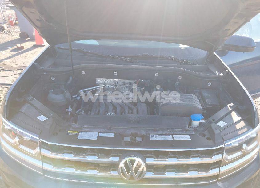 Photo 10 of 2019 Volkswagen Atlas 3.6L V6 SEL PREMIUM (VIN 1V2NR2CA3KC541913)