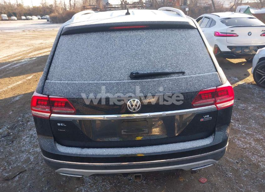 Photo 16 of 2019 Volkswagen Atlas 3.6L V6 SEL PREMIUM (VIN 1V2NR2CA4KC530029)