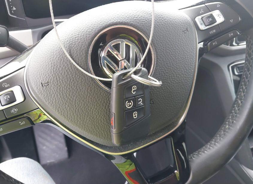 Photo 11 of 2019 Volkswagen Atlas 3.6L V6 SEL PREMIUM (VIN 1V2NR2CA5KC604042)