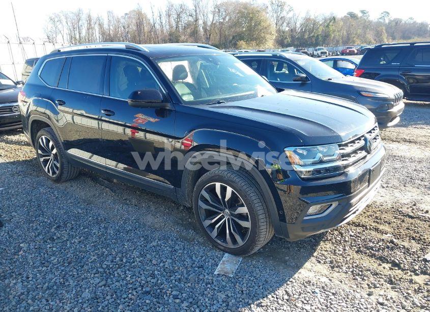 2019 Volkswagen Atlas 3.6L V6 SEL PREMIUM (VIN 1V2NR2CA6KC560889) main photo