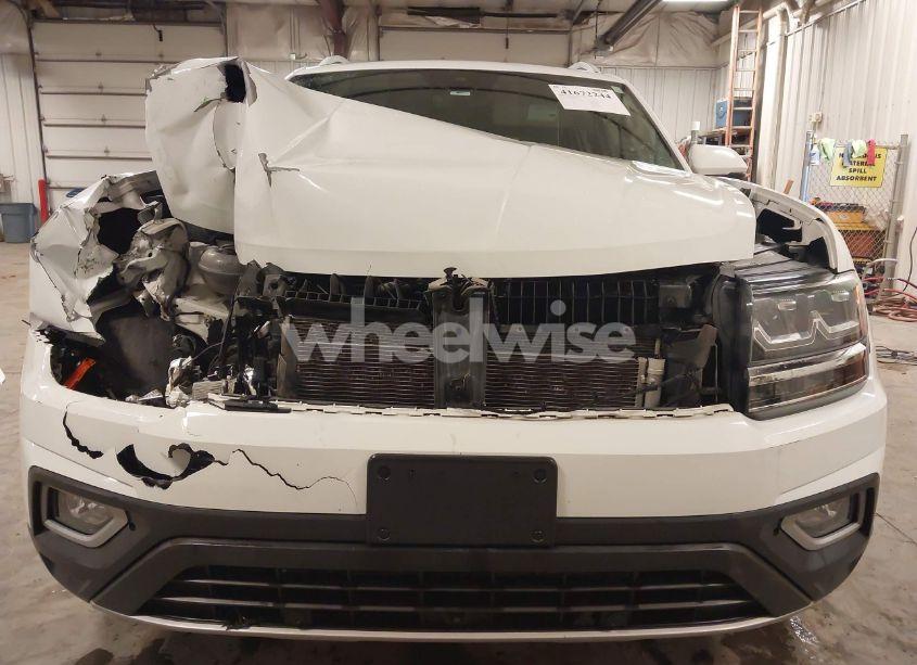 Photo 13 of 2019 Volkswagen Atlas 3.6L V6 SEL PREMIUM (VIN 1V2NR2CA6KC609119)
