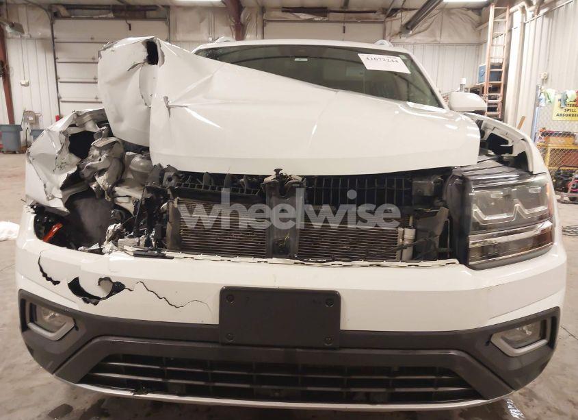 Photo 6 of 2019 Volkswagen Atlas 3.6L V6 SEL PREMIUM (VIN 1V2NR2CA6KC609119)