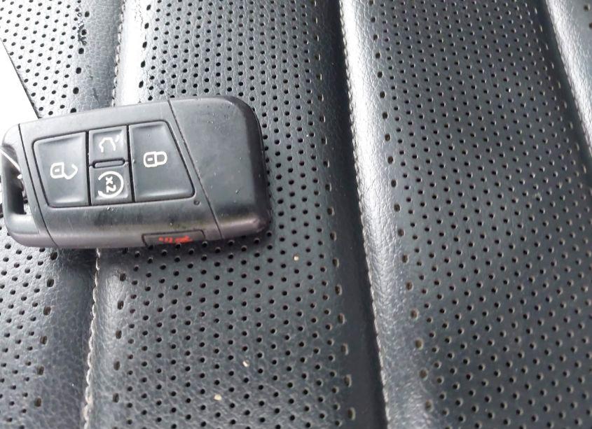 Photo 11 of 2018 Volkswagen Atlas 3.6L V6 SEL PREMIUM (VIN 1V2NR2CA7JC534185)