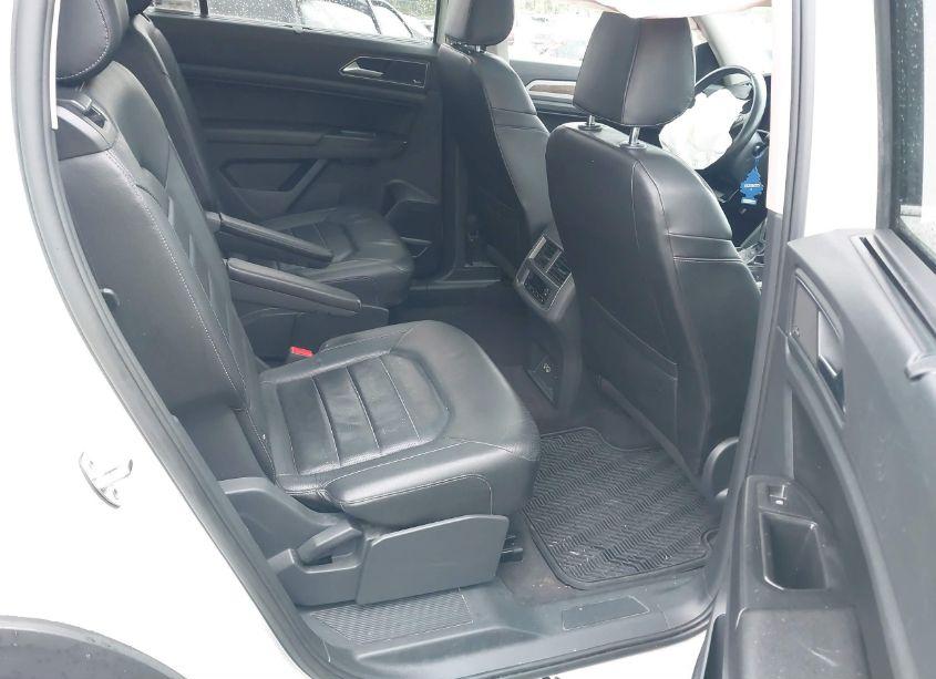 Photo 8 of 2018 Volkswagen Atlas 3.6L V6 SEL PREMIUM (VIN 1V2NR2CA7JC534185)