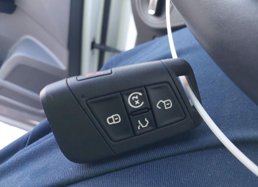 Photo 11 of 2019 Volkswagen Atlas 3.6L V6 SEL PREMIUM (VIN 1V2NR2CA7KC620744)