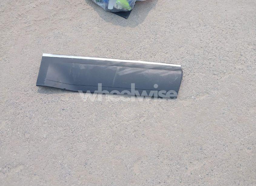 Photo 12 of 2019 Volkswagen Atlas 3.6L V6 SEL PREMIUM (VIN 1V2NR2CAXKC613643)