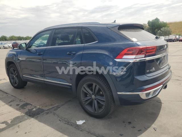 Photo 5 of 2021 VOLKSWAGEN ATLAS CROSS SPORT SE (VIN 1V2PE2CA0MC221892)