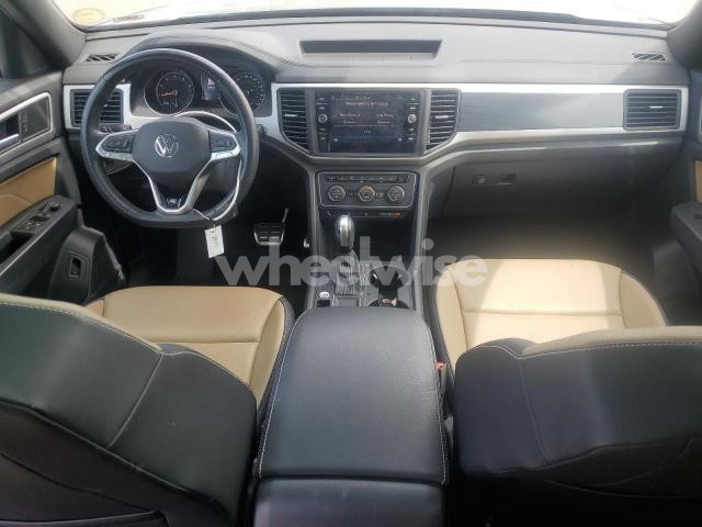 Photo 7 of 2021 VOLKSWAGEN ATLAS CROSS SPORT SE (VIN 1V2PE2CA0MC221892)