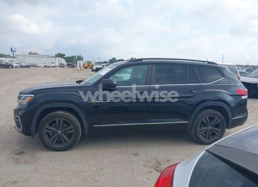 Photo 14 of 2021 Volkswagen Atlas 3.6L V6 SE W/TECHNOLOGY R-LINE (VIN 1V2PR2CA4MC523500)