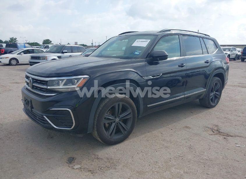 Photo 2 of 2021 Volkswagen Atlas 3.6L V6 SE W/TECHNOLOGY R-LINE (VIN 1V2PR2CA4MC523500)