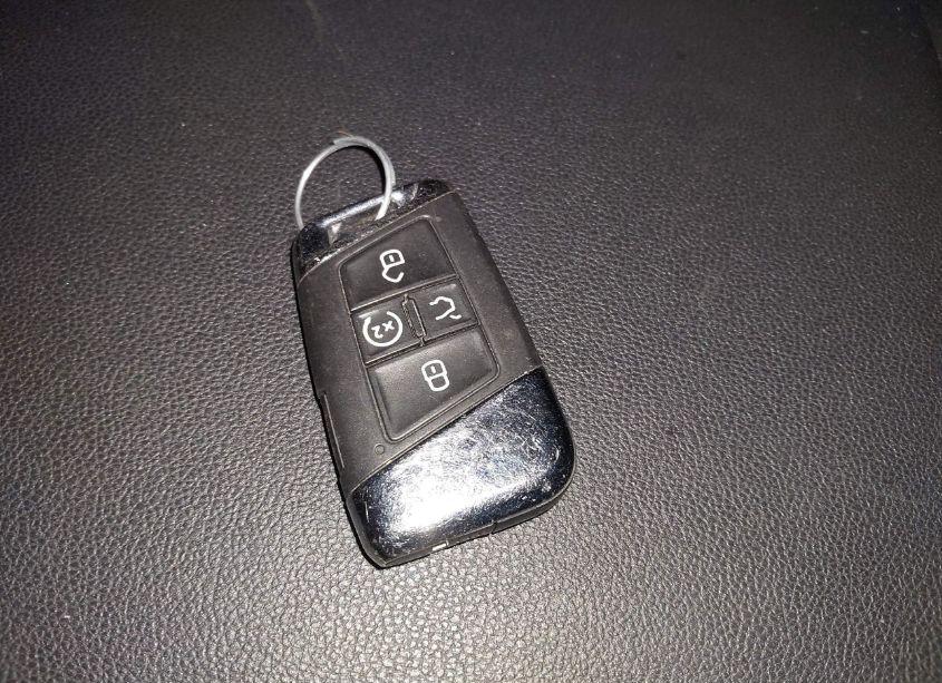 Photo 11 of 2021 Volkswagen Atlas CROSS SPORT 3.6L V6 SE W/TECHNOLOGY R-LINE (VIN 1V2RE2CA4MC205543)