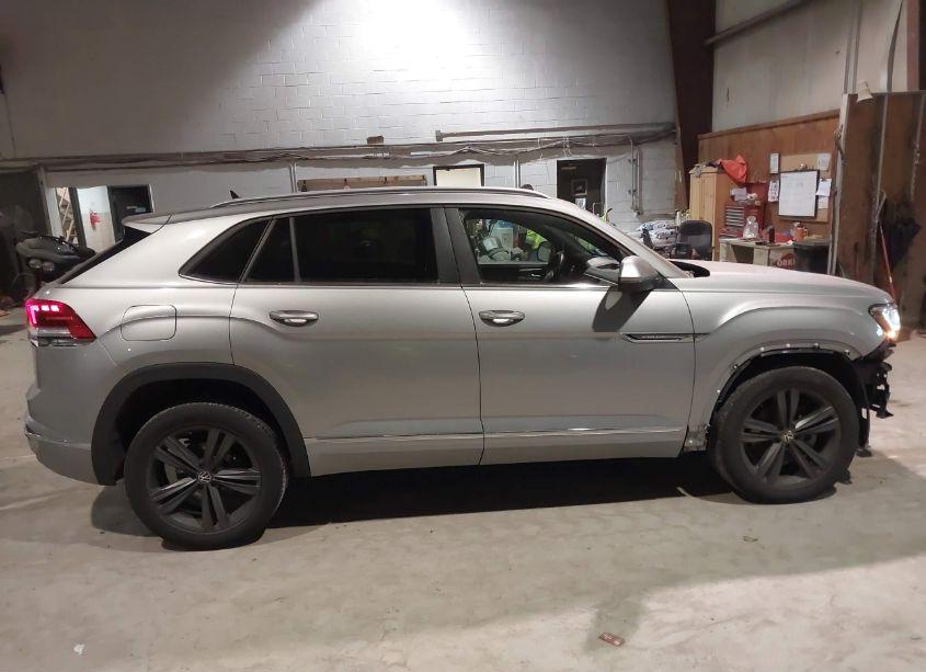 Photo 14 of 2021 Volkswagen Atlas CROSS SPORT 3.6L V6 SE W/TECHNOLOGY R-LINE (VIN 1V2RE2CA4MC205543)