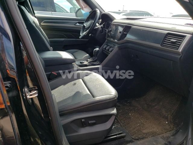 Photo 7 of 2020 VOLKSWAGEN ATLAS CROSS SPORT SEL R-LINE N/A (VIN 1V2RE2CAXLC210440)