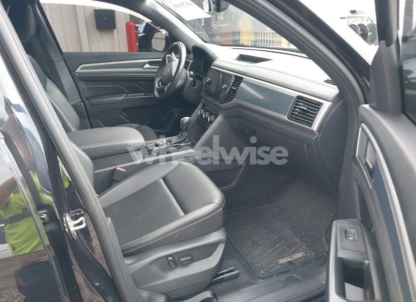 Photo 5 of 2020 Volkswagen Atlas CROSS SPORT 3.6L V6 SEL R-LINE (VIN 1V2RE2CAXLC218554)