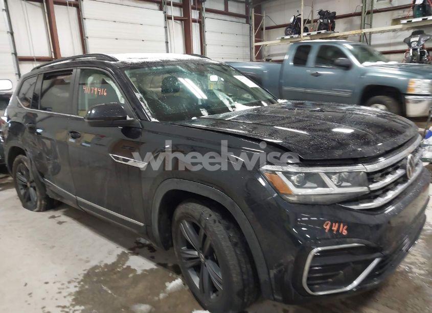 2021 Volkswagen Atlas 3.6L V6 SE W/TECHNOLOGY R-LINE (VIN 1V2RR2CA0MC525706) main photo