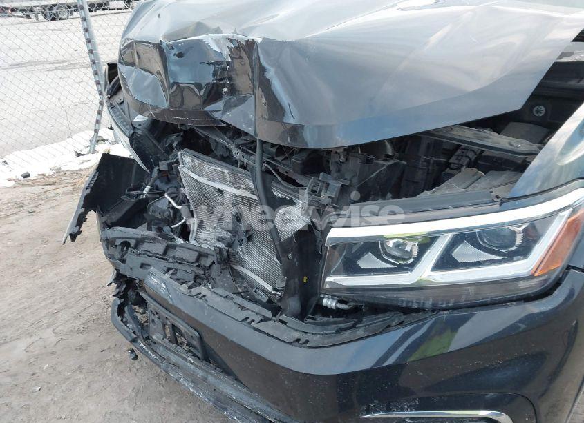 Photo 6 of 2021 Volkswagen Atlas 3.6L V6 SE W/TECHNOLOGY R-LINE (VIN 1V2RR2CA1MC510406)