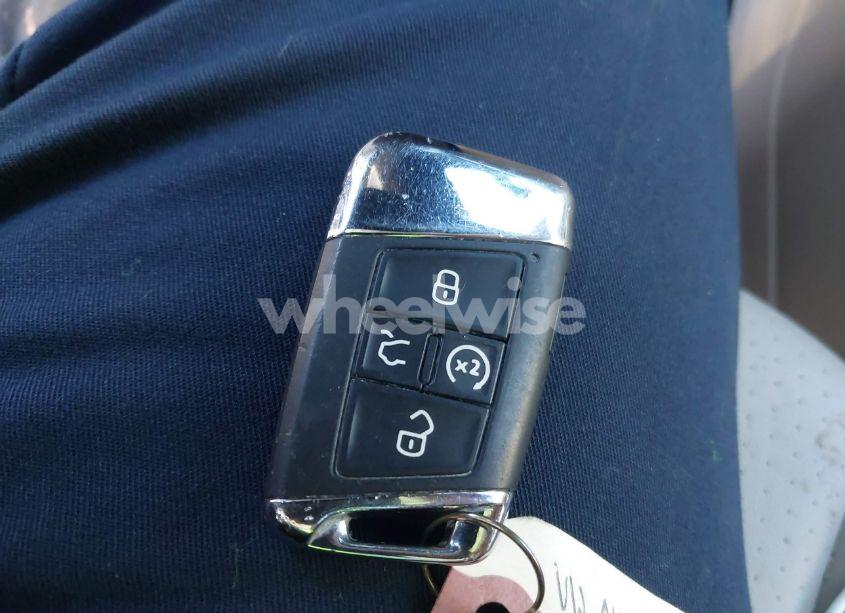 Photo 11 of 2021 Volkswagen Atlas 3.6L V6 SE W/TECHNOLOGY R-LINE (VIN 1V2RR2CA1MC551053)