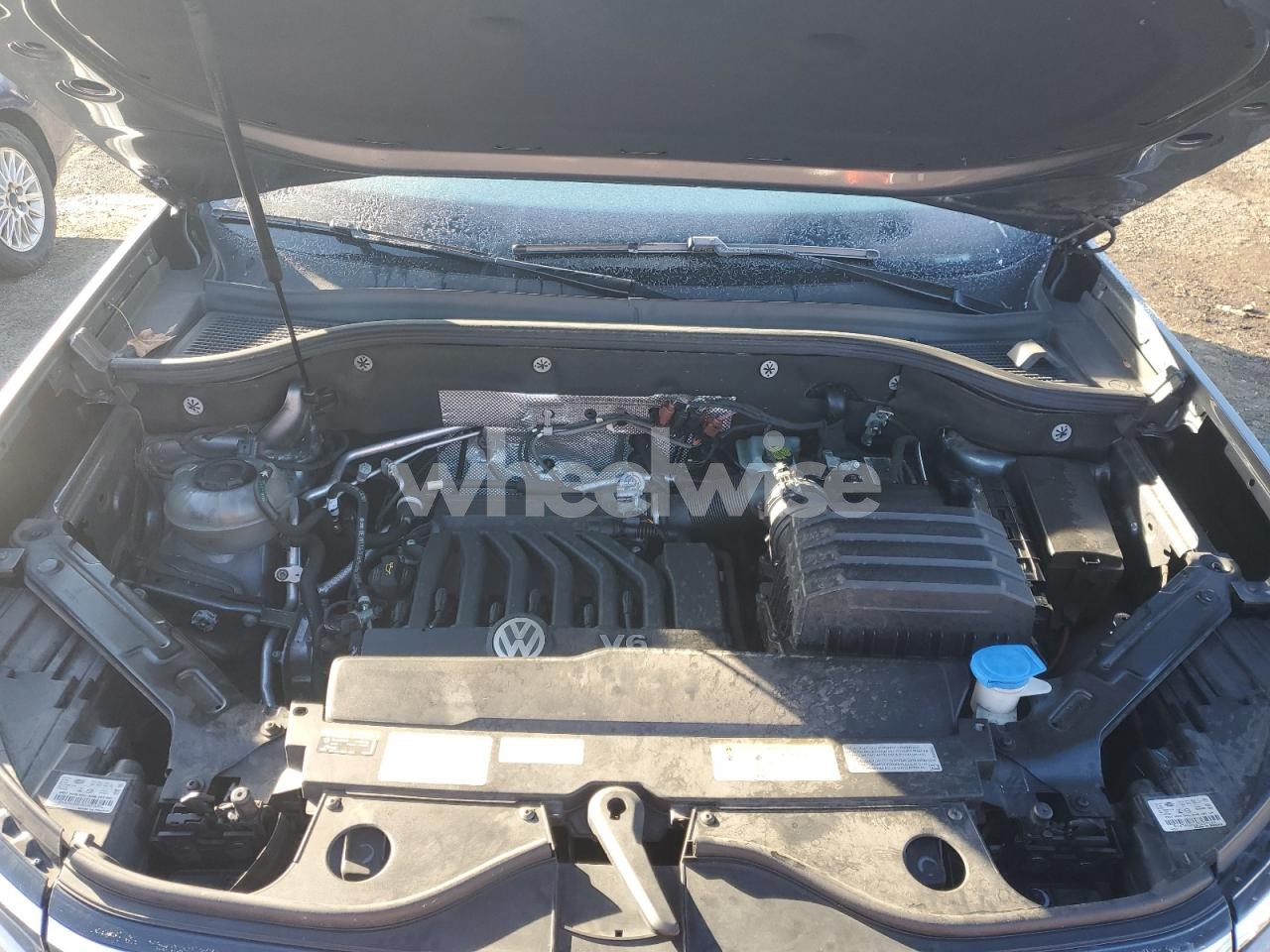 Photo 12 of 2021 VOLKSWAGEN ATLAS SE (VIN 1V2RR2CA4MC583088)