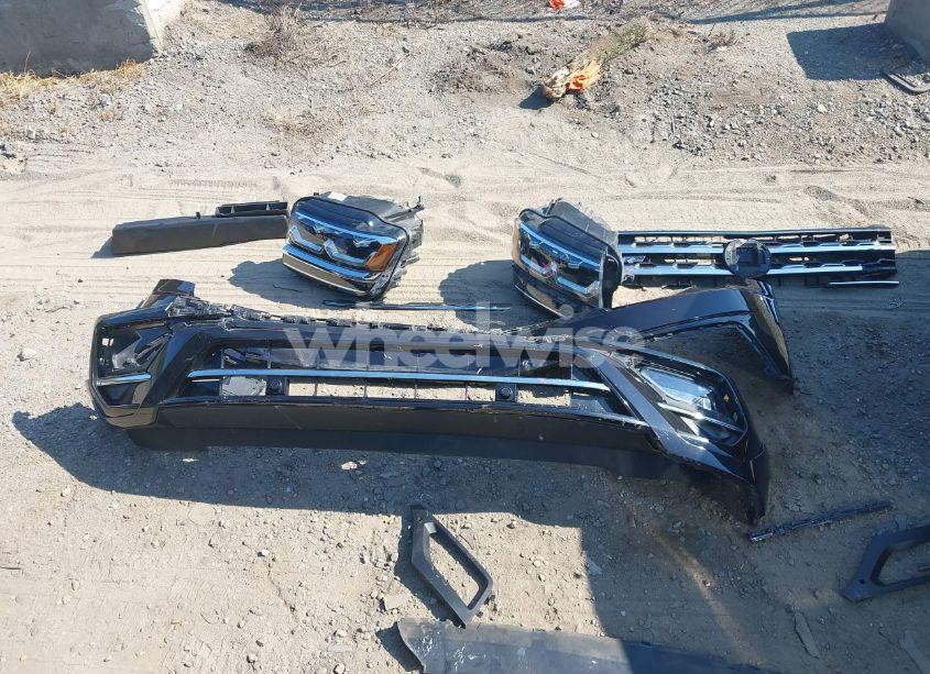 Photo 12 of 2019 Volkswagen Atlas 3.6L V6 SEL R-LINE (VIN 1V2RR2CA7KC614430)