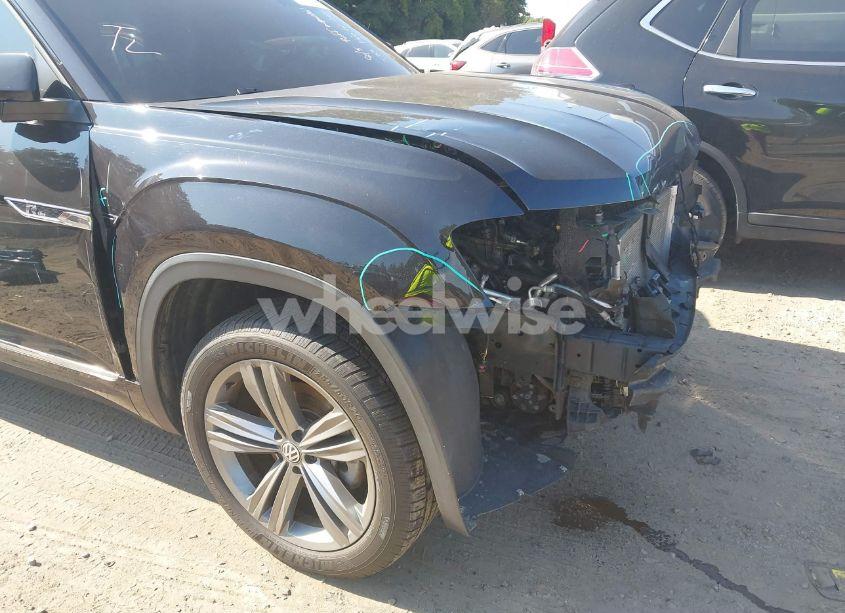 Photo 19 of 2019 Volkswagen Atlas 3.6L V6 SEL R-LINE (VIN 1V2RR2CA7KC614430)