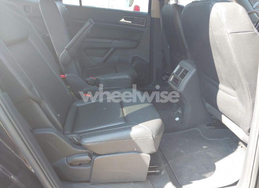 Photo 8 of 2019 Volkswagen Atlas 3.6L V6 SEL R-LINE (VIN 1V2RR2CA7KC614430)