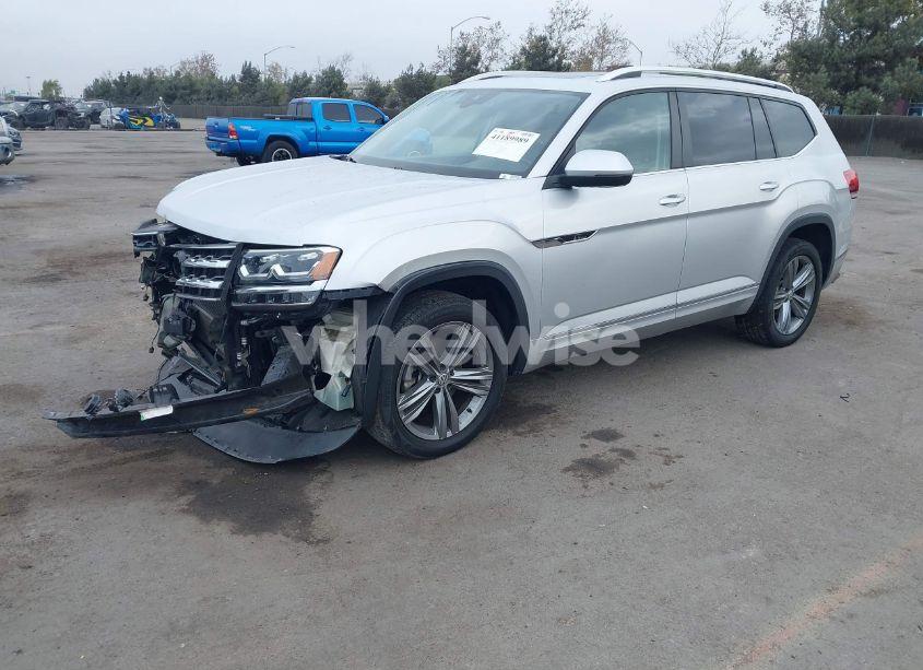 Photo 2 of 2019 Volkswagen Atlas 3.6L V6 SEL R-LINE (VIN 1V2RR2CA9KC616521)