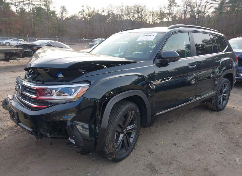 Photo 2 of 2021 Volkswagen Atlas 3.6L V6 SE W/TECHNOLOGY R-LINE (VIN 1V2RR2CA9MC608406)