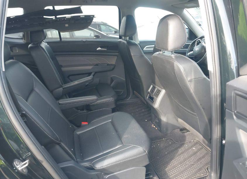 Photo 8 of 2021 Volkswagen Atlas 3.6L V6 SE W/TECHNOLOGY R-LINE (VIN 1V2RR2CA9MC608406)