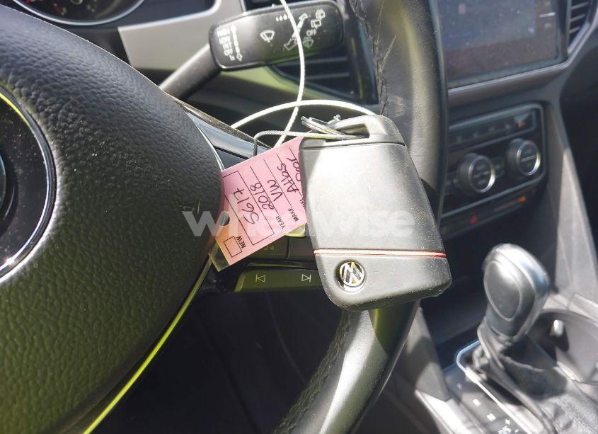 Photo 11 of 2018 Volkswagen Atlas 3.6L V6 SEL (VIN 1V2RR2CAXJC589120)