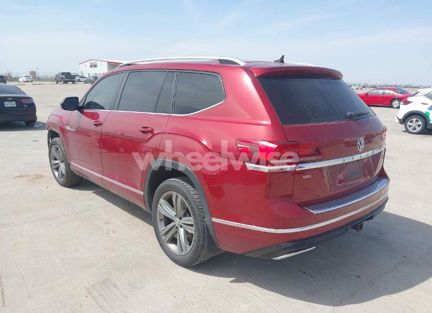 Photo 3 of 2018 Volkswagen Atlas 3.6L V6 SEL (VIN 1V2RR2CAXJC589120)
