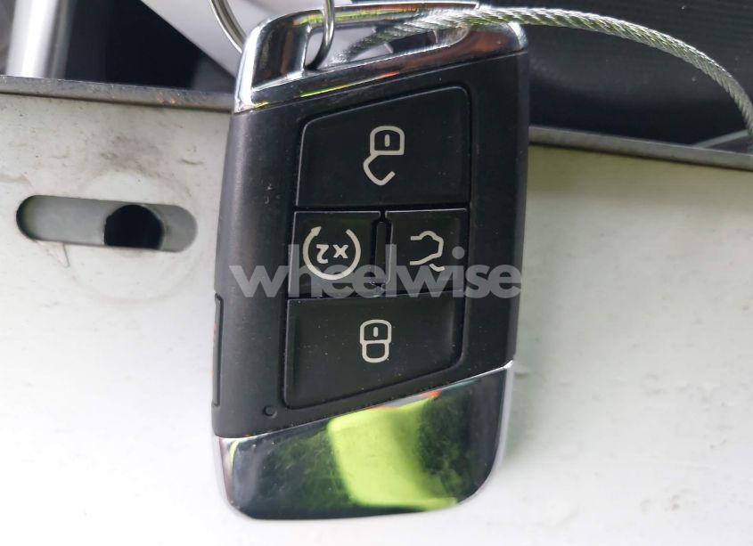 Photo 11 of 2022 Volkswagen Atlas CROSS SPORT 2.0T SEL R-LINE (VIN 1V2SC2CA7NC201527)