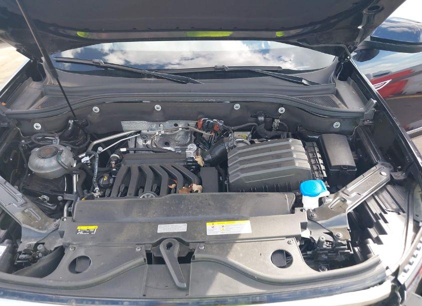 Photo 10 of 2022 Volkswagen Atlas CROSS SPORT 3.6L V6 SEL R-LINE (VIN 1V2SE2CAXNC217697)