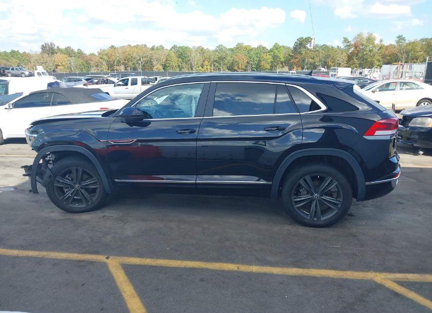 Photo 14 of 2022 Volkswagen Atlas CROSS SPORT 3.6L V6 SEL R-LINE (VIN 1V2SE2CAXNC217697)