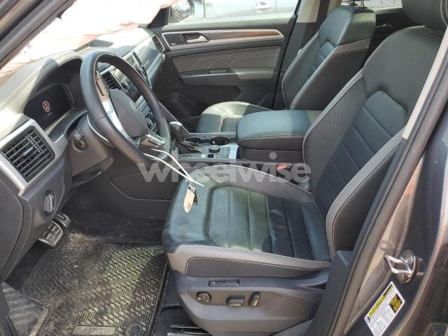 Photo 8 of 2023 VOLKSWAGEN ATLAS SEL R-LINE N/A (VIN 1V2SR2CA3PC540190)