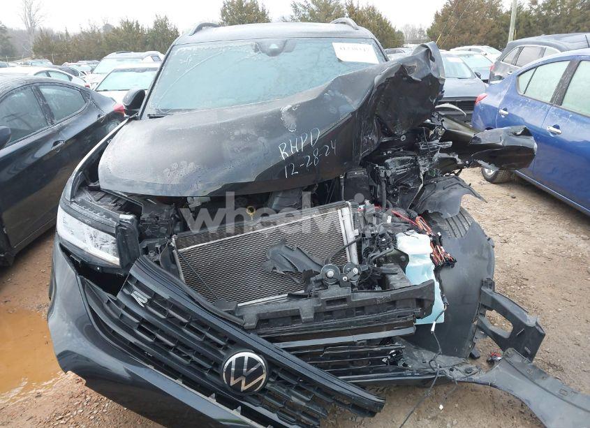 Photo 12 of 2023 Volkswagen Atlas 3.6L V6 SEL R-LINE BLACK (VIN 1V2SR2CA4PC505528)