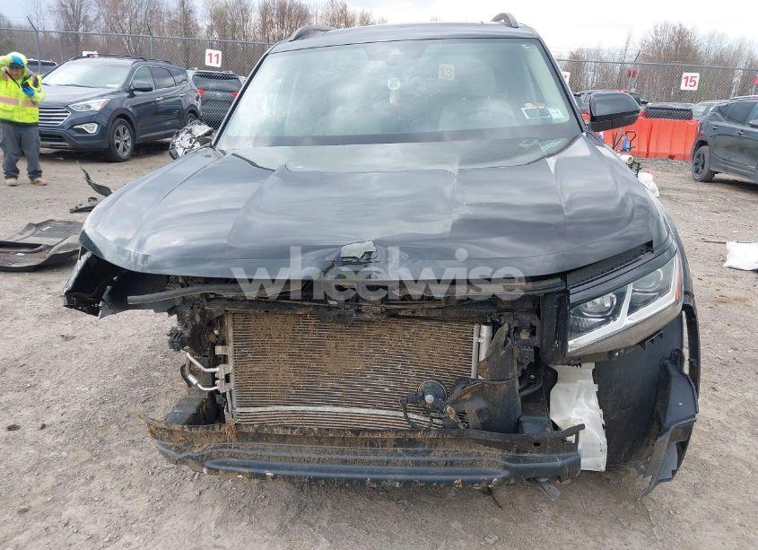 Photo 12 of 2022 Volkswagen Atlas 3.6L V6 SEL R-LINE BLACK (VIN 1V2SR2CA6NC563587)