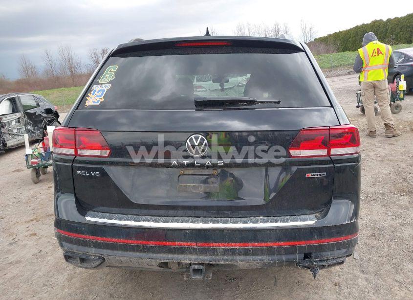 Photo 16 of 2022 Volkswagen Atlas 3.6L V6 SEL R-LINE BLACK (VIN 1V2SR2CA6NC563587)