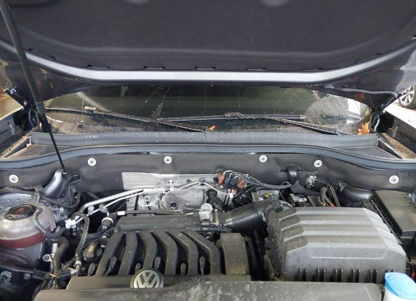 Photo 10 of 2023 Volkswagen Atlas 3.6L V6 SEL R-LINE BLACK (VIN 1V2SR2CA9PC513611)