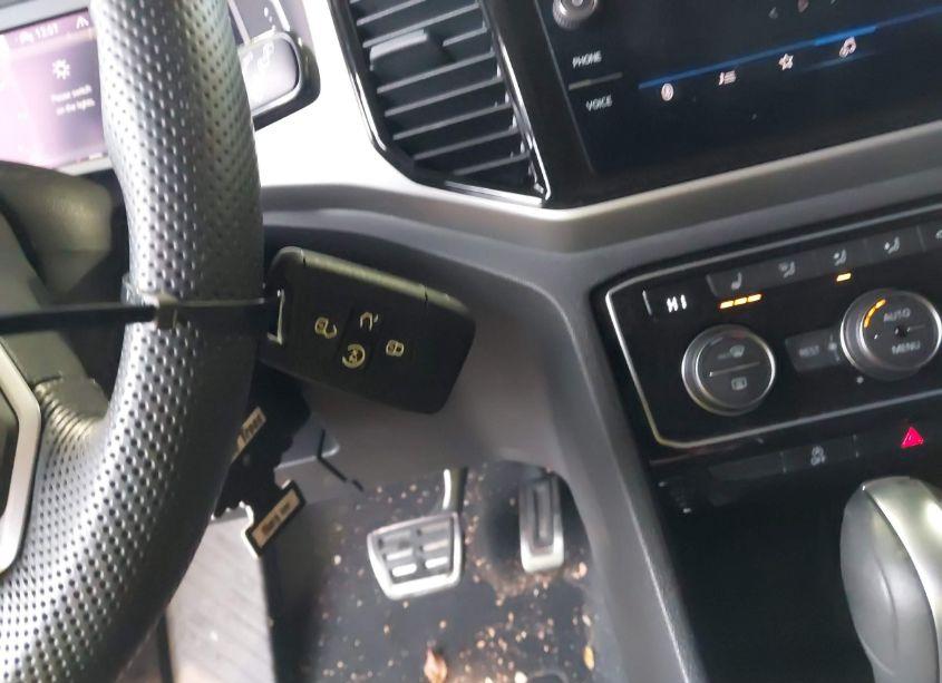 Photo 11 of 2023 Volkswagen Atlas 3.6L V6 SEL R-LINE BLACK (VIN 1V2SR2CA9PC513611)