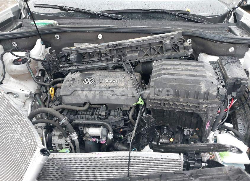 Photo 10 of 2021 Volkswagen Atlas CROSS SPORT 2.0T SEL PREMIUM (VIN 1V2TC2CAXMC214243)