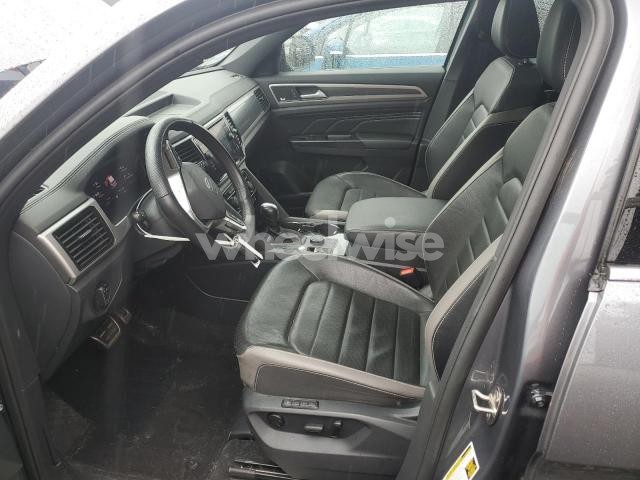 Photo 10 of 2020 VOLKSWAGEN ATLAS CROSS SPORT SEL PREMIUM R-LINE (VIN 1V2TE2CA1LC217024)