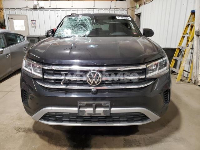 Photo 8 of 2021 VOLKSWAGEN ATLAS CROSS SPORT SEL PREMIUM (VIN 1V2TE2CA2MC233444)