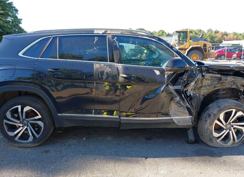 Photo 14 of 2021 Volkswagen Atlas CROSS SPORT 3.6L V6 SEL PREMIUM (VIN 1V2TE2CA4MC222302)