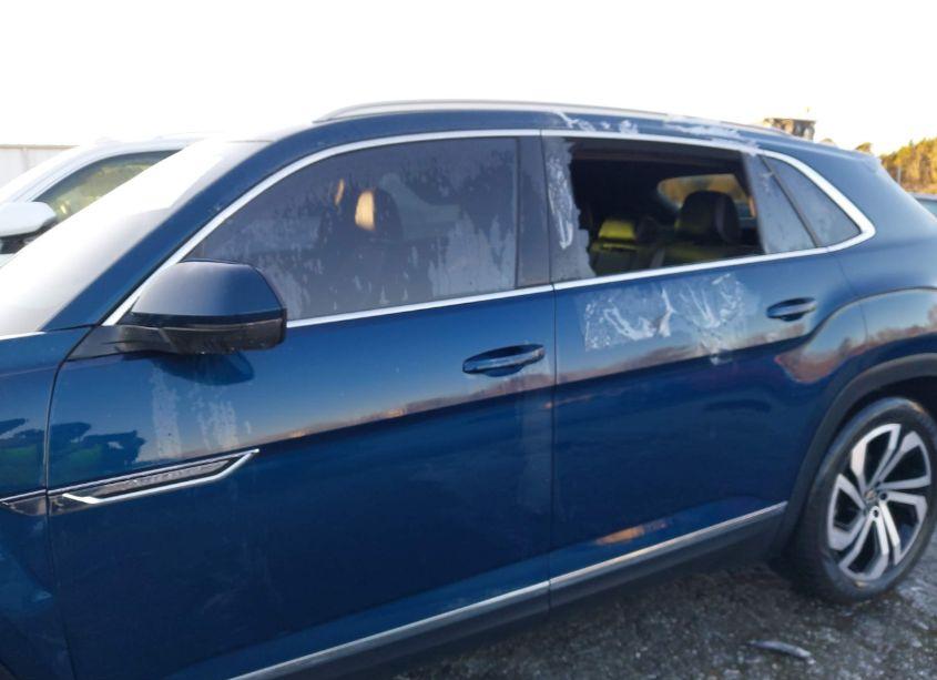 Photo 14 of 2021 Volkswagen Atlas CROSS SPORT 3.6L V6 SEL PREMIUM (VIN 1V2TE2CA4MC223644)