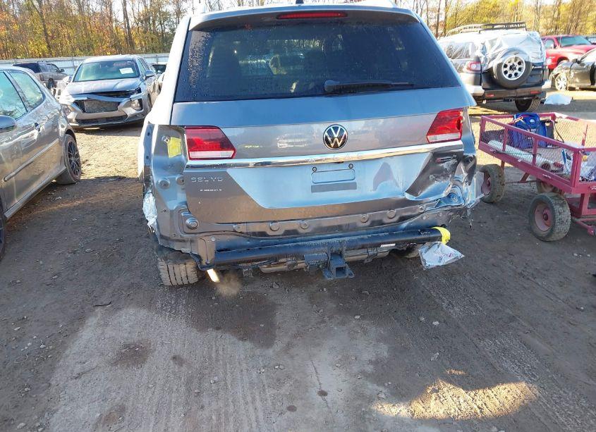 Photo 6 of 2021 Volkswagen Atlas 3.6L V6 SEL PREMIUM (VIN 1V2TR2CA1MC511013)