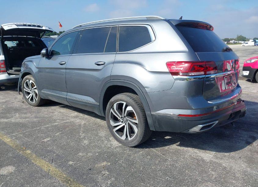 Photo 3 of 2021 Volkswagen Atlas 3.6L V6 SEL PREMIUM (VIN 1V2TR2CA4MC508011)