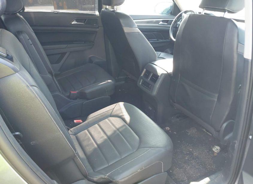 Photo 8 of 2021 Volkswagen Atlas 3.6L V6 SEL PREMIUM (VIN 1V2TR2CA4MC508011)