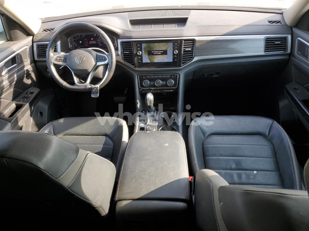 Photo 8 of 2021 VOLKSWAGEN ATLAS SEL PREMIUM (VIN 1V2TR2CA5MC515873)