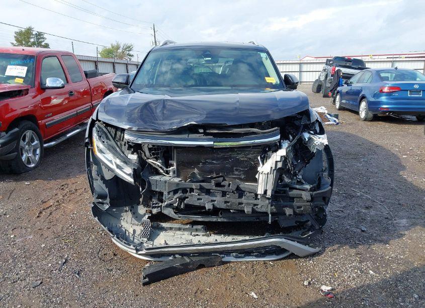 Photo 13 of 2021 Volkswagen Atlas 3.6L V6 SEL PREMIUM (VIN 1V2TR2CA6MC528874)